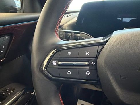 Used 2026 Chevrolet Traverse RS w/ LPO, Floor Liner Package AWD/4WD image 37