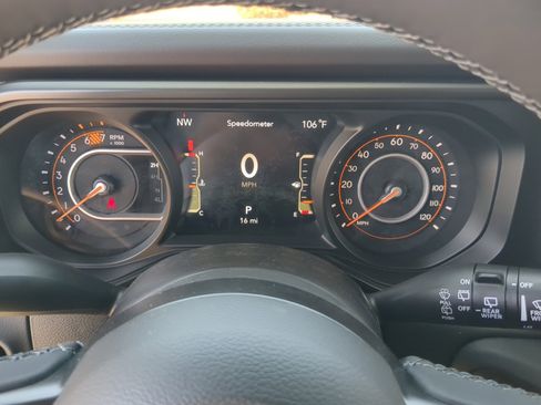 New 2025 Jeep Wrangler Rubicon w/ Steel Bumper Group image 10