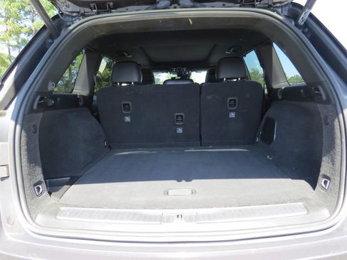 Used 2022 Jeep Grand Cherokee Summit w/ Luxury Tech Group V AWD/4WD image 11