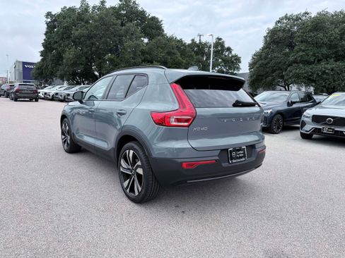 Certified 2023 Volvo XC40 B5 Ultimate w/ Protection Package Premier AWD/4WD image 4