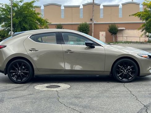 Certified 2025 MAZDA MAZDA3 Carbon AWD/4WD image 3