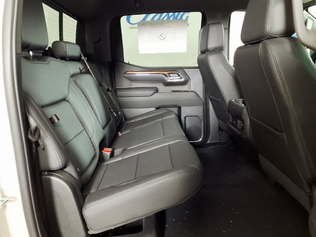 New 2026 Chevrolet Silverado 1500 RST AWD/4WD image 10