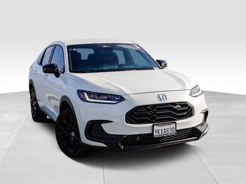 Used 2024 Honda HR-V Sport image 2