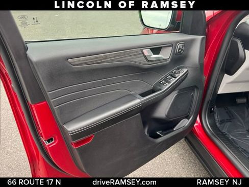 Used 2023 Ford Escape Platinum image 11