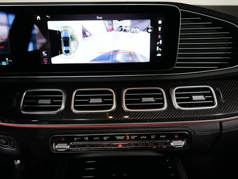 Used 2024 Mercedes-Benz GLE 53 AMG 4MATIC Coupe image 18