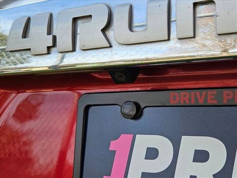 Used 2018 Toyota 4Runner Limited image 10