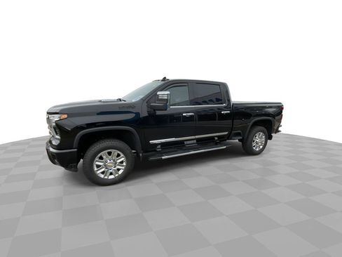 Certified 2024 Chevrolet Silverado 2500 High Country w/ Technology Package image 6
