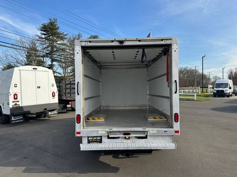 Used 2018 Ford Transit 350 156 DRW RWD image 20