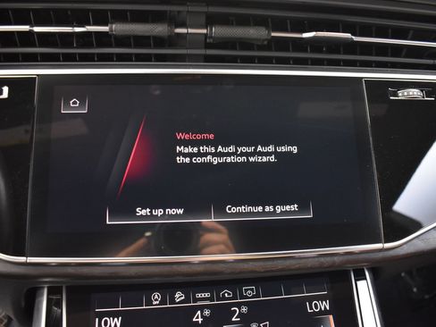 Used 2021 Audi Q8 Premium Plus w/ Premium Plus Package AWD/4WD image 9