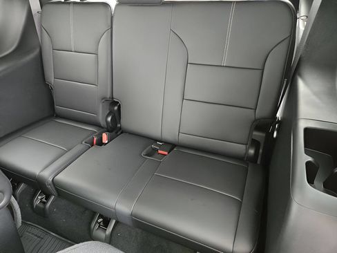 New 2026 GMC Acadia Elevation w/ Elevation Premium Package FWD image 19
