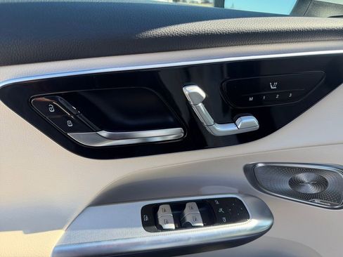 New 2026 Mercedes-Benz GLC 300 image 16