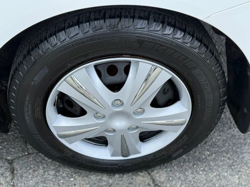 Used 2012 Honda Civic LX image 31