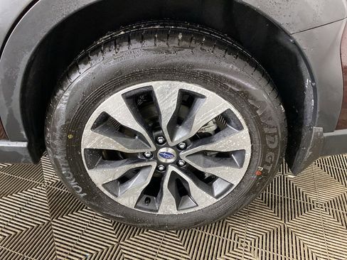 Certified 2025 Subaru Outback Limited XT image 13