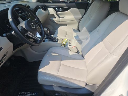 Used 2019 Nissan Rogue Sport SL FWD image 27