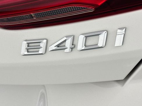 Used 2024 BMW 840i Convertible RWD image 9