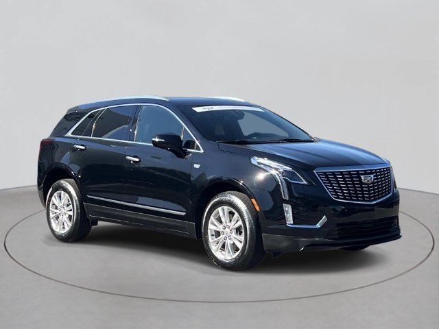 Certified 2024 Cadillac XT5 Luxury w/ LPO, Floor Liner Package AWD/4WD image 6