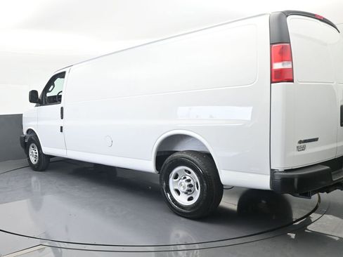 New 2026 Chevrolet Express 2500 Extended w/ Driver Convenience Package RWD image 4