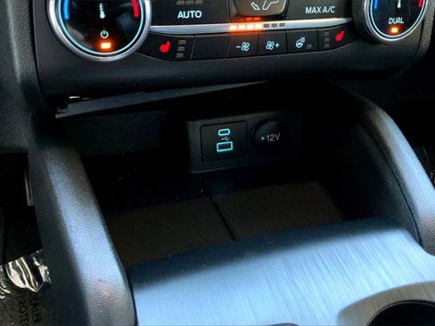 Used 2023 Ford Escape Active image 35