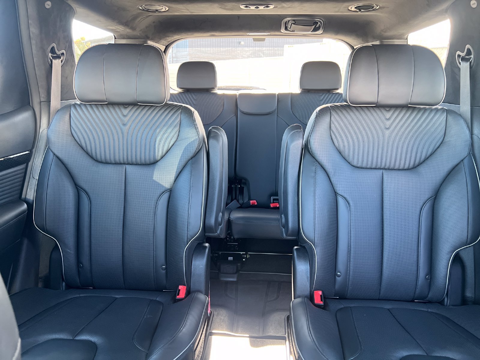 Certified 2024 Hyundai Palisade Calligraphy AWD/4WD image 33