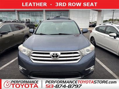 Used 2012 Toyota Highlander SE w/ Tow Pkg