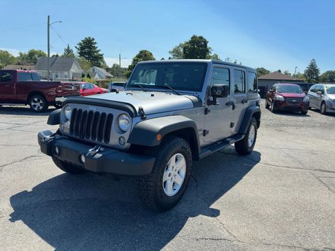 Used 2017 Jeep Wrangler Unlimited Sport w/ Quick Order Package 24S image 2