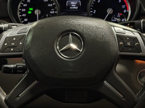 Used 2013 Mercedes-Benz GL 320 BlueTEC 4MATIC image 35
