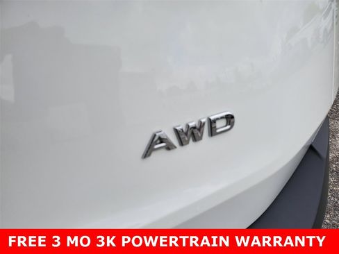 Used 2022 Nissan Rogue S image 26