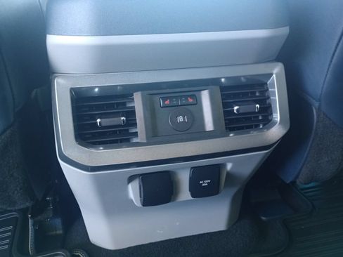 Used 2024 Ford F250 Limited w/ FX4 Off-Road Package AWD/4WD image 23