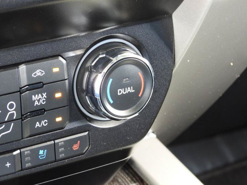 Used 2020 Ford F250 Crew Cab Lariat w/ Tremor Off-Road Package AWD/4WD image 83