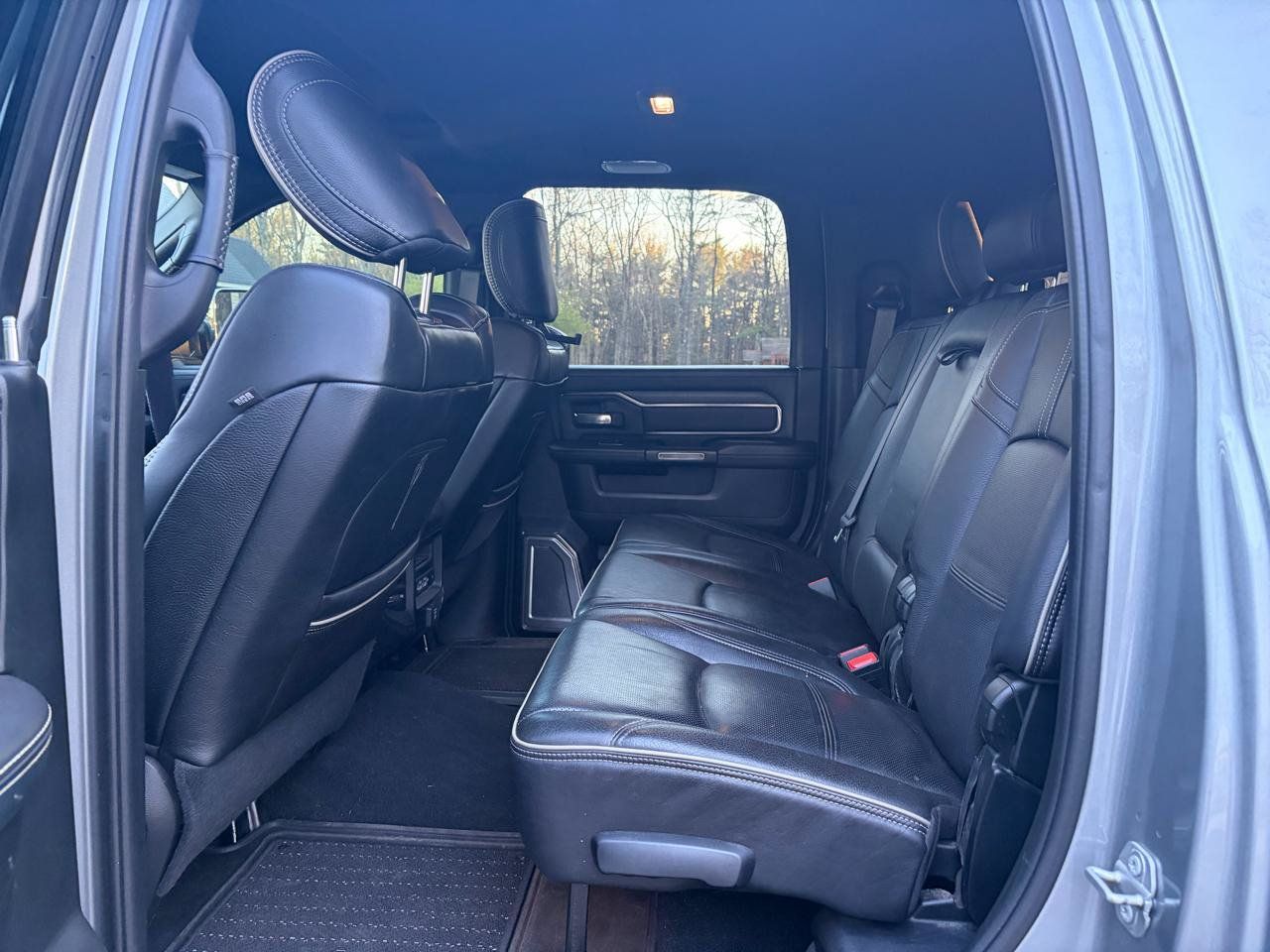 Used 2020 RAM 2500 Limited AWD/4WD image 10