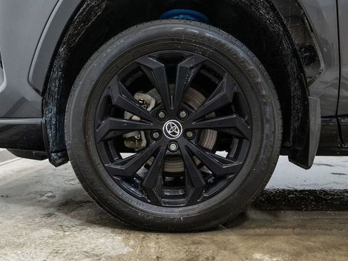 Used 2023 Toyota RAV4 SE image 8