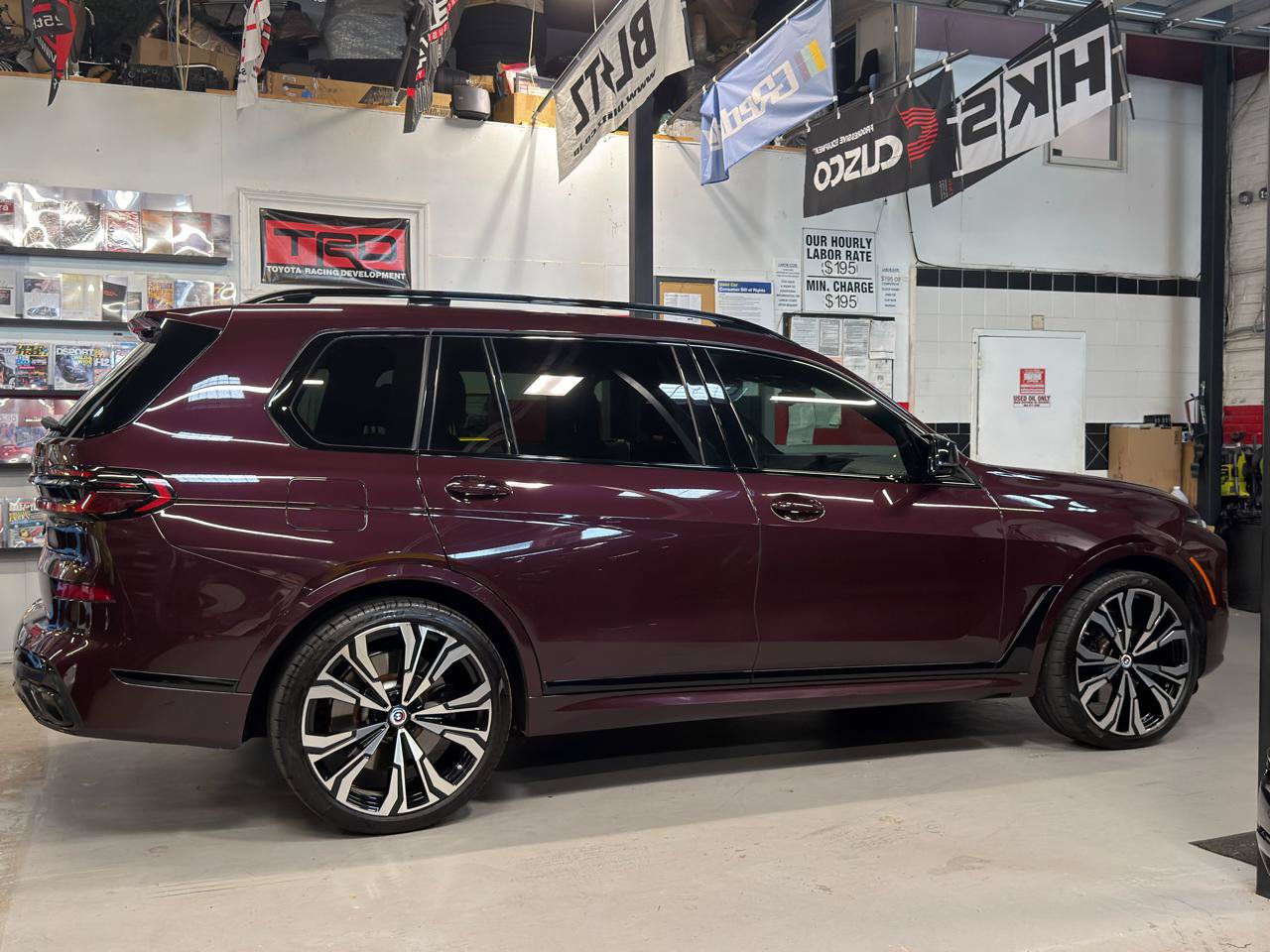 Used 2023 BMW X7 M60i w/ Executive Package AWD/4WD image 4