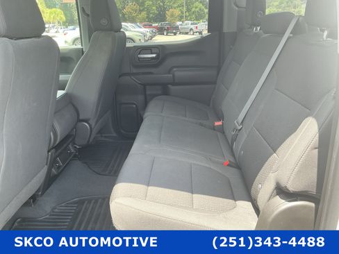 Used 2021 Chevrolet Silverado 1500 Custom AWD/4WD image 14