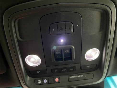 Used 2019 Cadillac CTS Luxury image 21