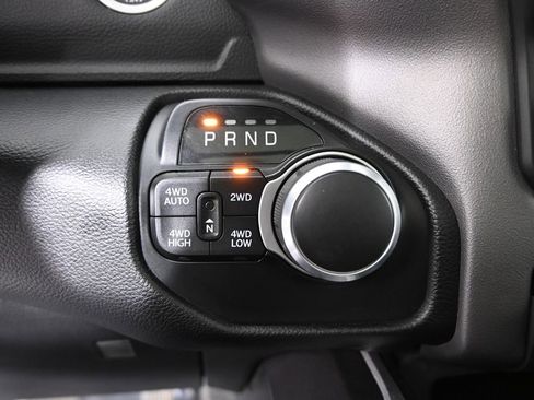 Used 2022 RAM 1500 Big Horn AWD/4WD image 32