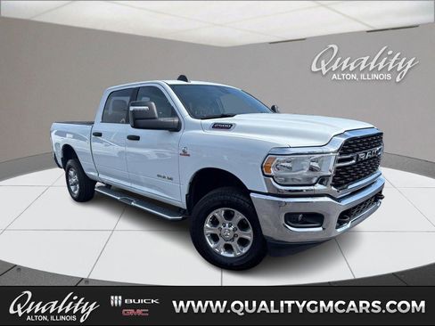 Used 2024 RAM 2500 Big Horn AWD/4WD image 1