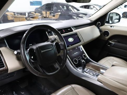 Used 2019 Land Rover Range Rover Sport HSE image 13