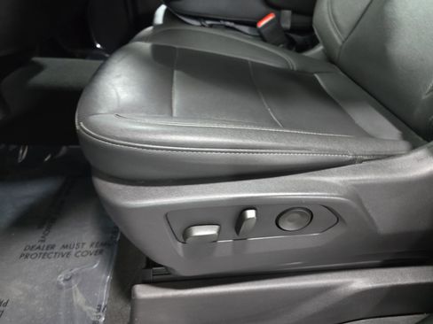 Used 2024 GMC Sierra 1500 SLT image 28