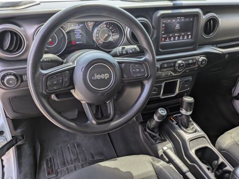 Used 2022 Jeep Wrangler Sport AWD/4WD image 15