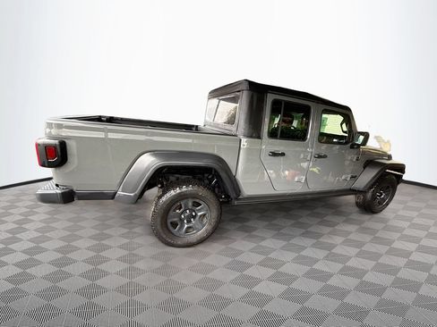 Used 2021 Jeep Gladiator Sport w/ Trailer Tow Package AWD/4WD image 8