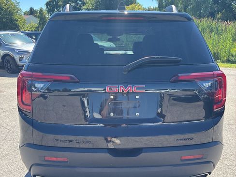 Used 2023 GMC Acadia SLT w/ Elevation Edition AWD/4WD image 3