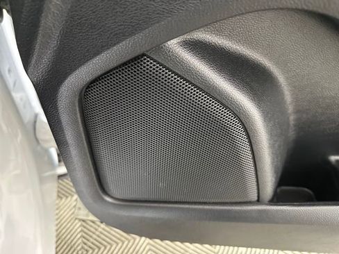 Used 2021 Ford Edge SE image 29