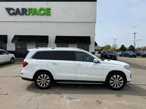 Used 2017 Mercedes-Benz GLS 450 4MATIC image 16