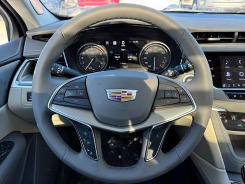New 2026 Cadillac XT5 Premium Luxury w/ Driver Assist Package image 29