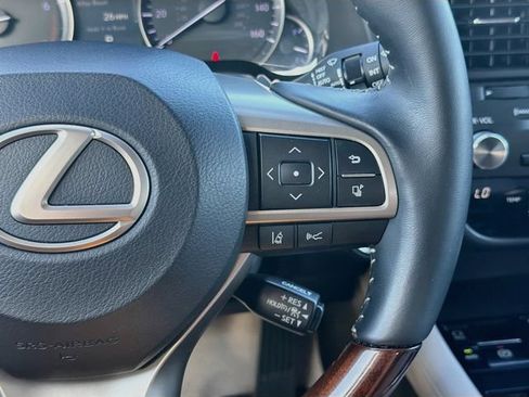 Used 2018 Lexus RX 350 FWD w/ Premium Package image 37