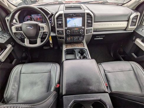 Used 2019 Ford F250 Lariat w/ Chrome Package image 25