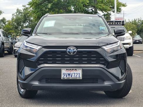 Certified 2025 Toyota RAV4 XLE w/ Convenience Package AWD/4WD image 3
