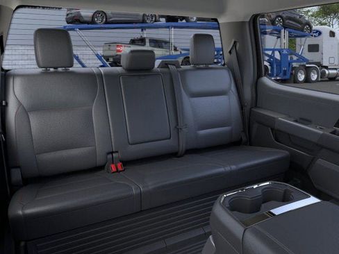 New 2026 Ford F250 Lariat w/ FX4 Off-Road Package image 11