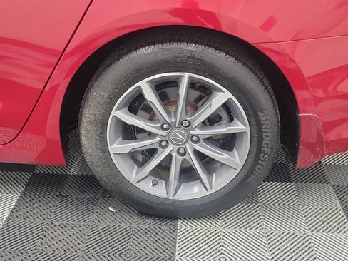 Used 2018 Acura TLX FWD image 10