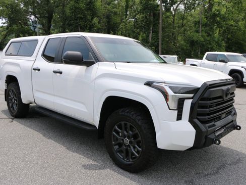 Used 2022 Toyota Tundra SR w/ SR Tow Package RWD image 10